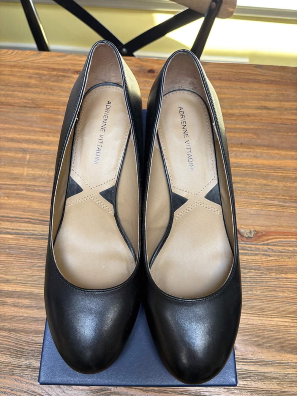 Adrienne Vittadini Black Leather Low Block Heel Pumps - Picture 10 of 12